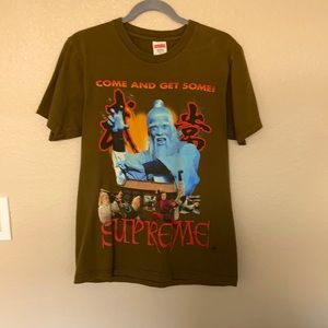 Supreme t-shirt